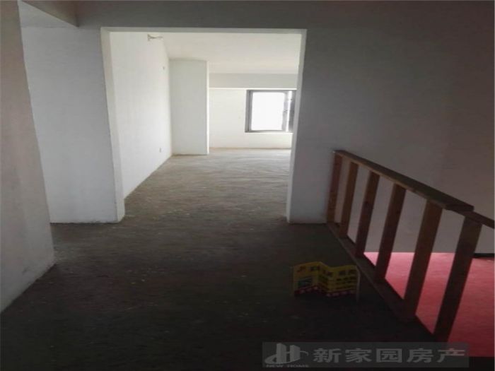 都市豪庭 5室2厅2卫 191.00m&sup2;