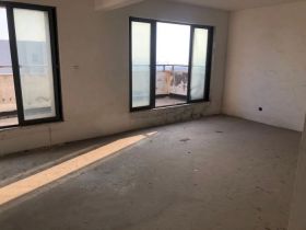 景华城 3室2厅2卫 163.78m&sup2;