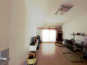 城港花苑 3室2厅1卫 156m&sup2;