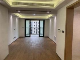 春风南岸西园 3室2厅2卫 136m&sup2;