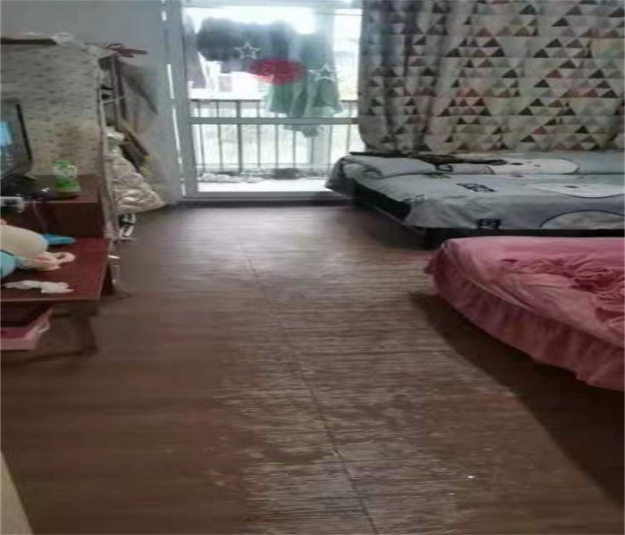 瑞兴花园 1室1厅1卫 64m&sup2;