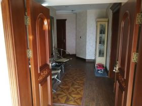 友谊嘉御龙庭 4室2厅2卫 160m&sup2;