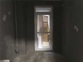学士府 4室厅卫 107m&sup2;