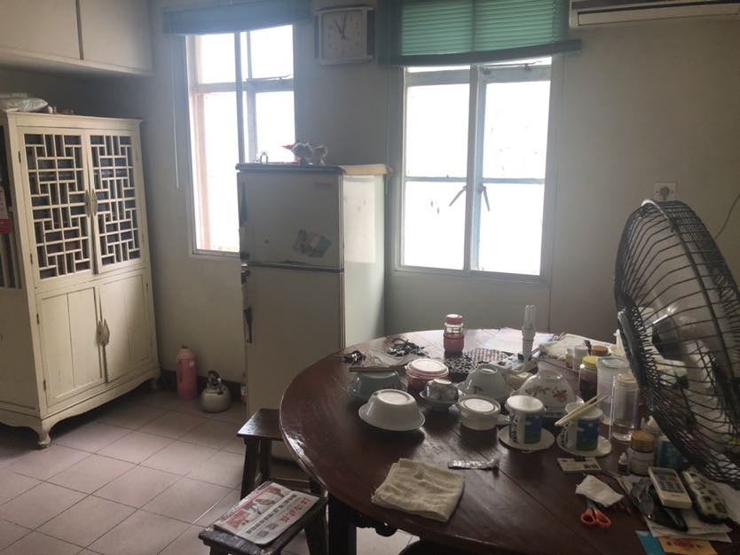 新建路新村 2室1厅1卫 63m&sup2;