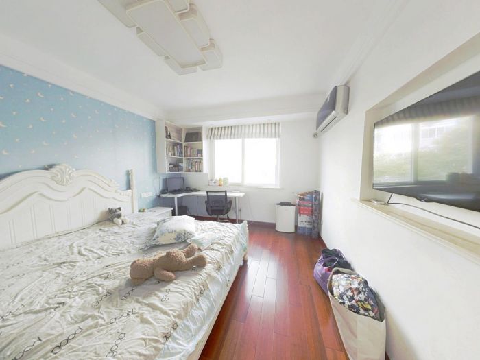 星通花园 3室2厅1卫 138m&sup2;