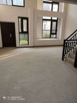 绿地新里城 4室2厅2卫 140m&sup2;
