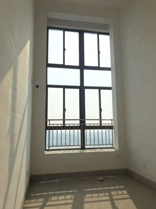 山景水岸 4室2厅2卫 177m&sup2;