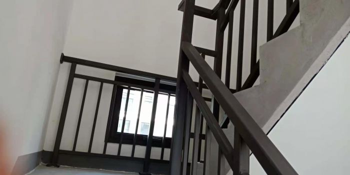 中海铂樾府 5室2厅3卫 208m&sup2;
