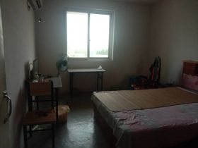 新华佳园 2室1厅1卫 93m&sup2;