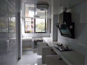 新城新苑 2室1厅1卫 80m&sup2;