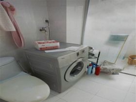 天馨花苑 3室2厅1卫 120m&sup2;