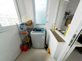 锦城苑 2室2厅1卫 120m&sup2;