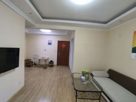 润华国际中心 3室2厅2卫 108m&sup2;