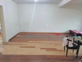 和丰北城锦居 4室1厅1卫 137m&sup2;