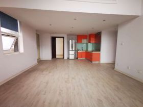 金海岸国际广场 3室2厅2卫 112.58m&sup2;