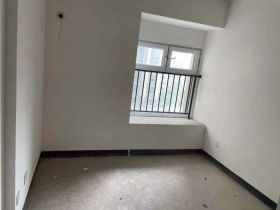 南山国际社区 3室2厅1卫 98m&sup2;