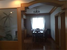 光明南村 5室2厅1卫 191m&sup2;
