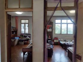 易家桥新村 2室1厅1卫 60m&sup2;