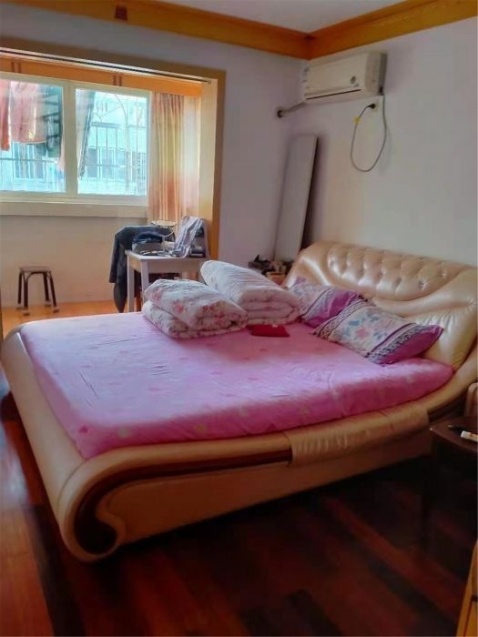 瑞丰花园 3室2厅2卫 214m&sup2;