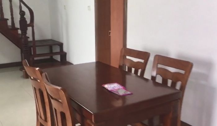 滨江花园 3室2厅1卫 126m&sup2;
