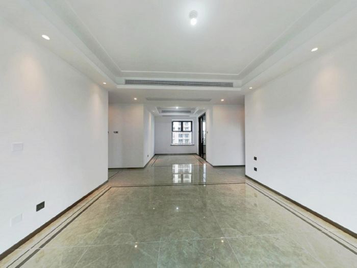 都会沁园 4室2厅2卫 150m&sup2;