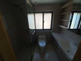 中南世纪花城三期 4室2厅2卫 177m&sup2;