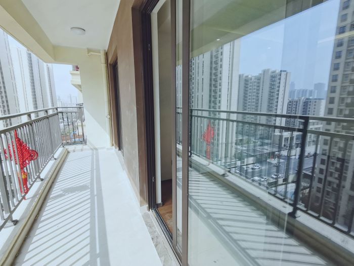 春风南岸东园 3室2厅1卫 96m&sup2;