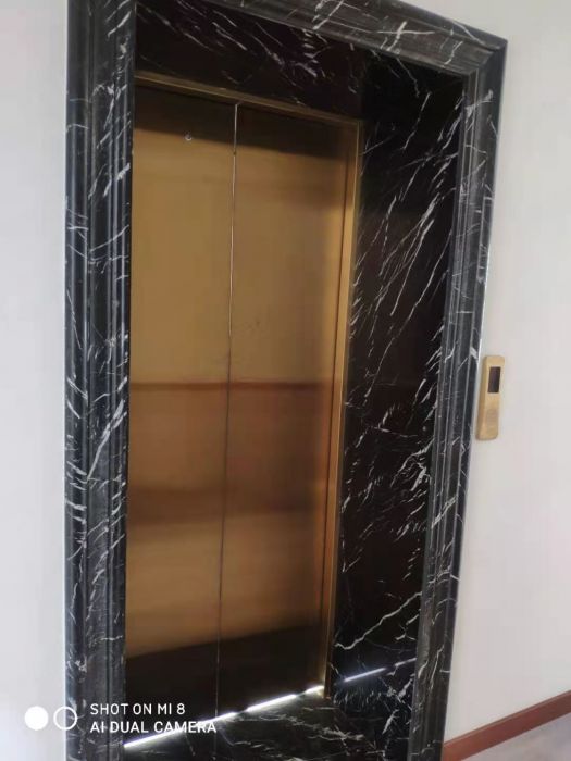 金河名人世家 5室2厅3卫 240.00m²