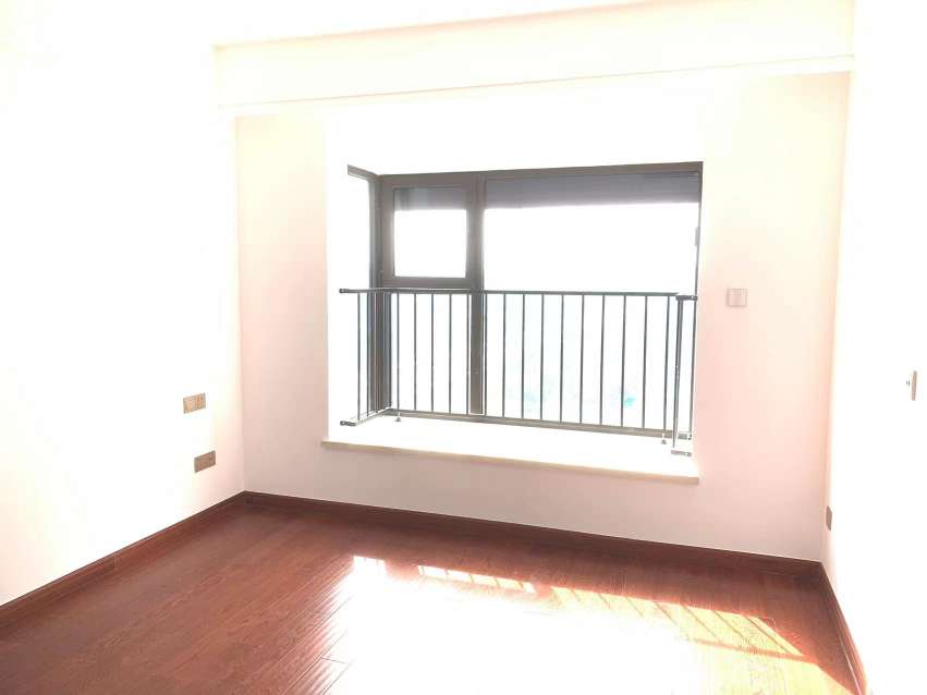 林肯公园 3室2厅2卫 113m&sup2;