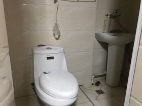 任港路新村 1室2厅1卫 56m&sup2;