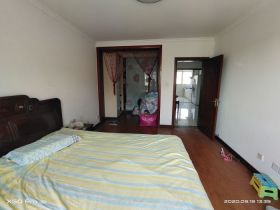 东城花园 4室2厅2卫 228m&sup2;