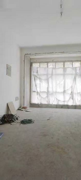 怡园锦居 5室3厅3卫 463m²