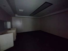 中南世纪城南区 10室0厅1卫 865.00m&sup2;