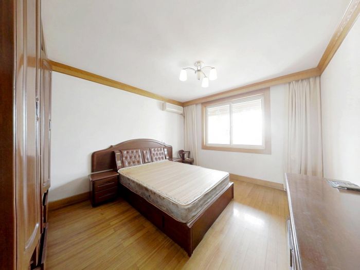 金鑫苑 3室2厅1卫 133.36m&sup2;