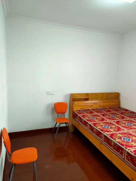 公园二村 3室1厅1卫 109.00m&sup2;