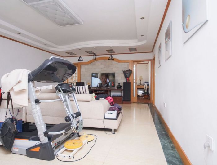 湾子头新寓 4室2厅2卫 191m&sup2;