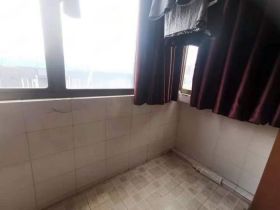 光明东村一期 3室1厅1卫 77.80m&sup2;