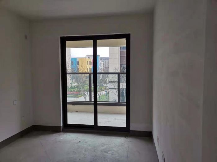龙湖天宸源著 4室3厅3卫 275m&sup2;