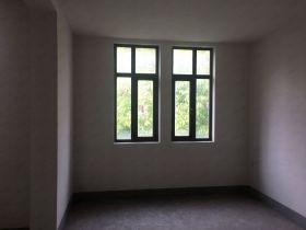 紫琅上郡 4室2厅3卫 250m&sup2;