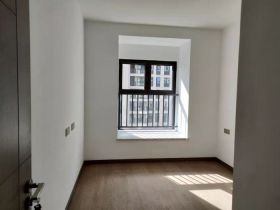 中海上东区 4室2厅2卫 143m&sup2;