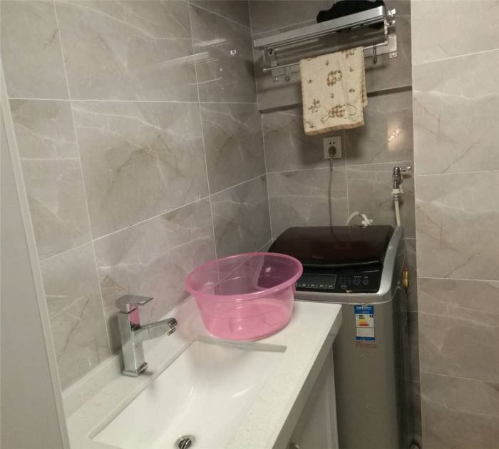 纽约时代 2室1厅1卫 60m&sup2;
