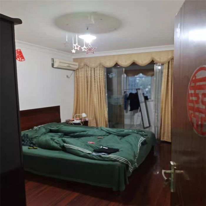 新开苑 3室2厅1卫 120m&sup2;