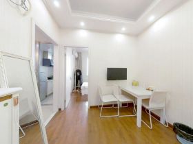 涌鑫八达通广场 1室1厅1卫 40m&sup2;