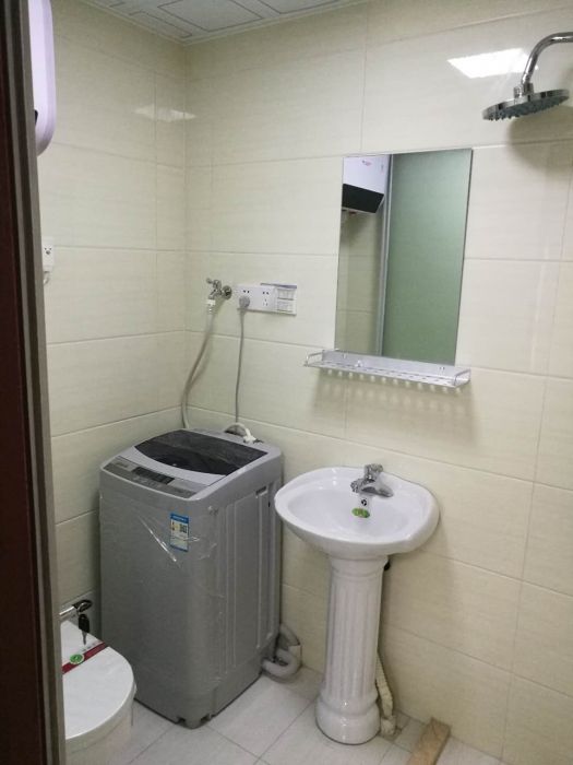 飞马国际 3室3厅1卫 62m&sup2;
