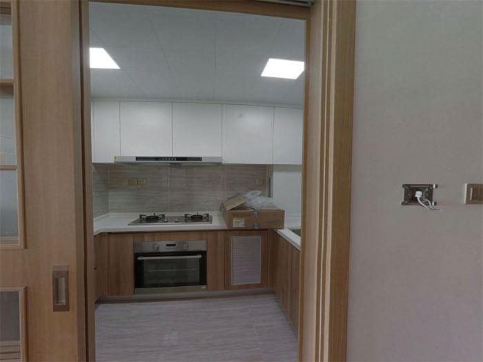 雍华府 3室2厅2卫 98.63m&sup2;