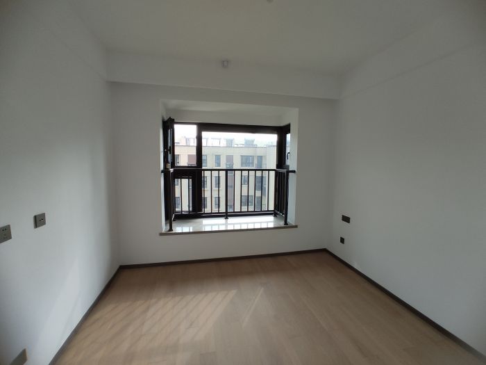 春风南岸西园 4室3厅3卫 167m&sup2;