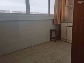 学田东苑 4室1厅1卫 73m&sup2;