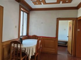 新城东苑 3室1厅1卫 73.5m&sup2;