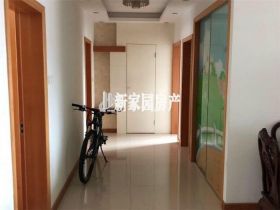 兆丰嘉园 4室2厅2卫 165m&sup2;