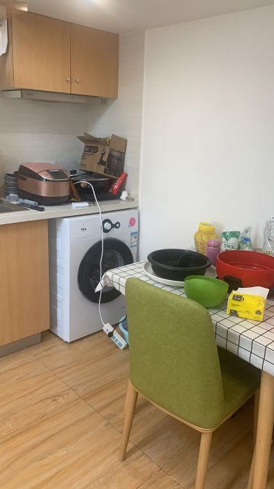 四季食品城 2室1厅1卫 32m&sup2;